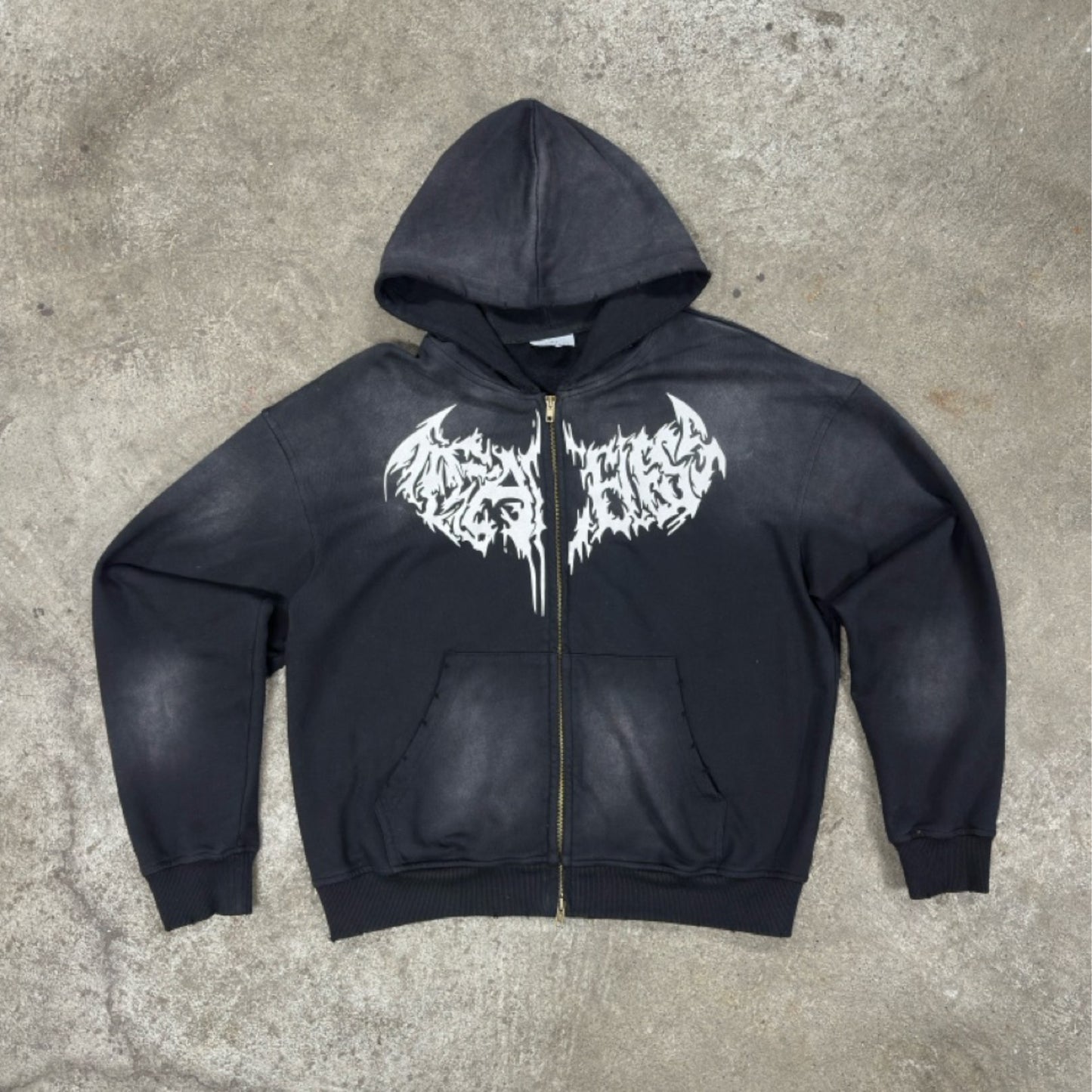 (PRE-ORDER) BLACK ZIP HOODIE